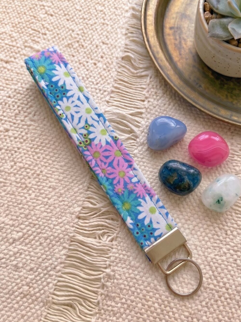 New Handmade Blue Pink Daisy Floral Fabric Key Fob Wristlet Keychain